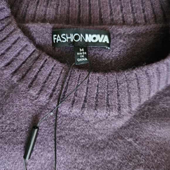 Ladies fashion nova purple knit fringe sweater - Picture 2 of 6